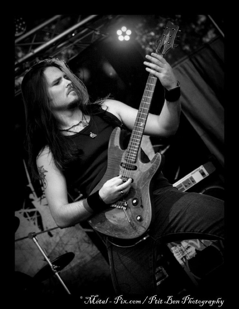 Nils Courbaron, Guitariste Amplis guitare Laboga Gewa Nils Courbaron, Guitariste Amplis guitare Laboga Gewa