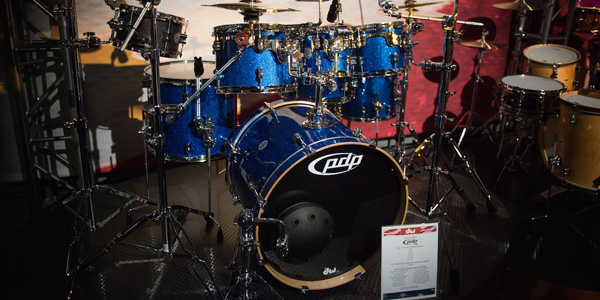 namm-show-2015-reportage-gewamusic-pdpcolor