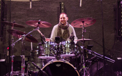 Antoine Monfleur, Artiste Gretsch, en Concert avec Boney Fields